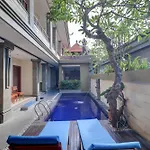 Oyo Life 92852 Singgah Hotel Legian
